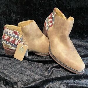 Roper Sedona Western Boot Bootie Women’s 7.5 7 1/2 New without Box BOHO